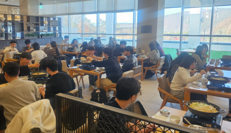 063c92722790b64fa69176964682cde6_1764238003_889.png 063c92722790b64fa69176964682cde6_1764238003_889.png